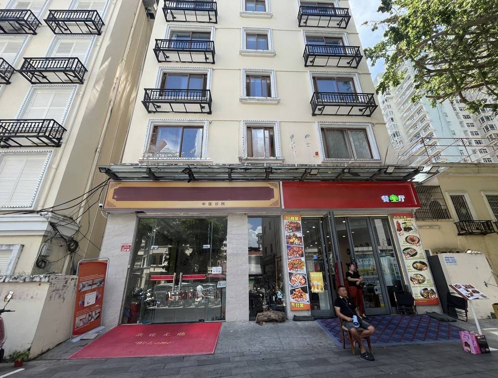 海南三亚乡导2399号酒店