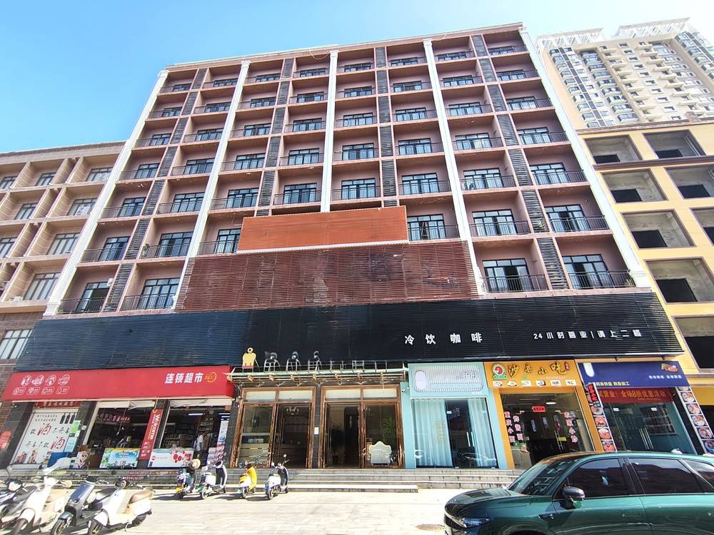 海南陵水乡导2111号酒店